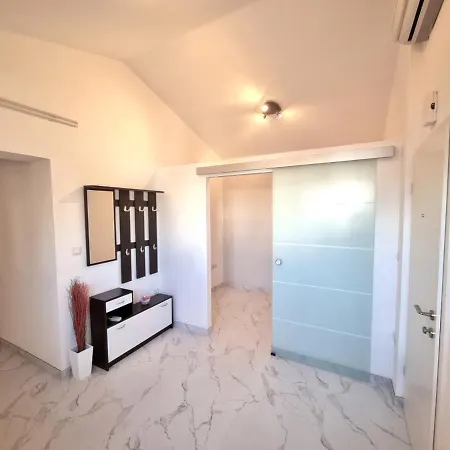 Apartment Ivis *
