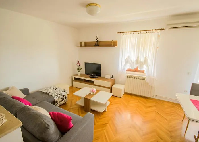 Apartament Ivis Vinkuran