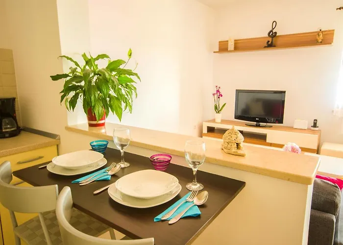 Ivis 아파트 빈쿠란