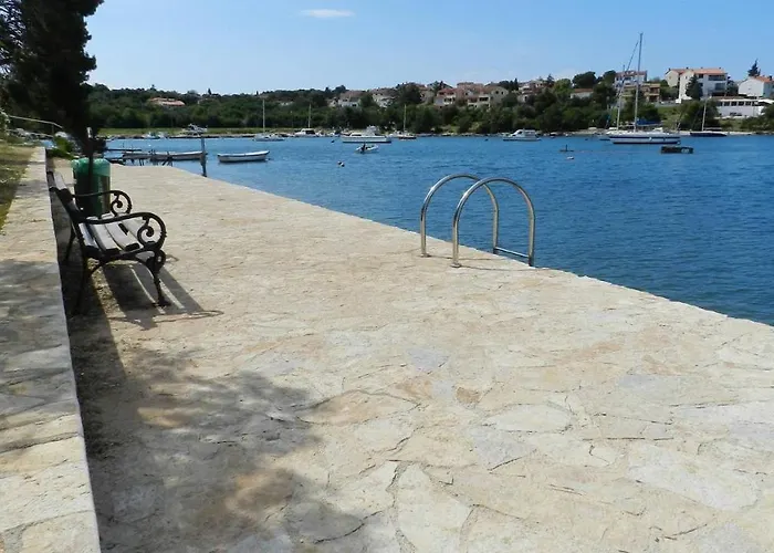 Ivis 아파트 빈쿠란