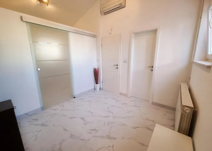 Ivis 아파트 빈쿠란